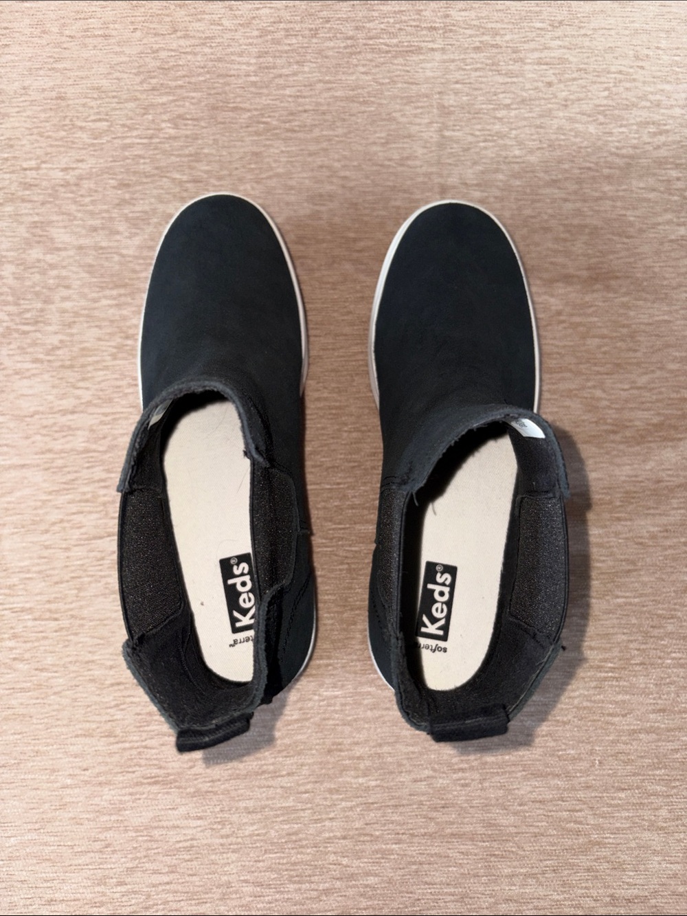 Keds Black Suede Platform Chelsea Booties with White Sole Size 7.5 Women’s - Picture 8 of 9